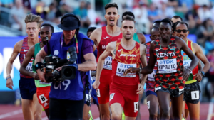 Bicampeão olímpico de atletismo sobrevive após queda de avião no Quênia